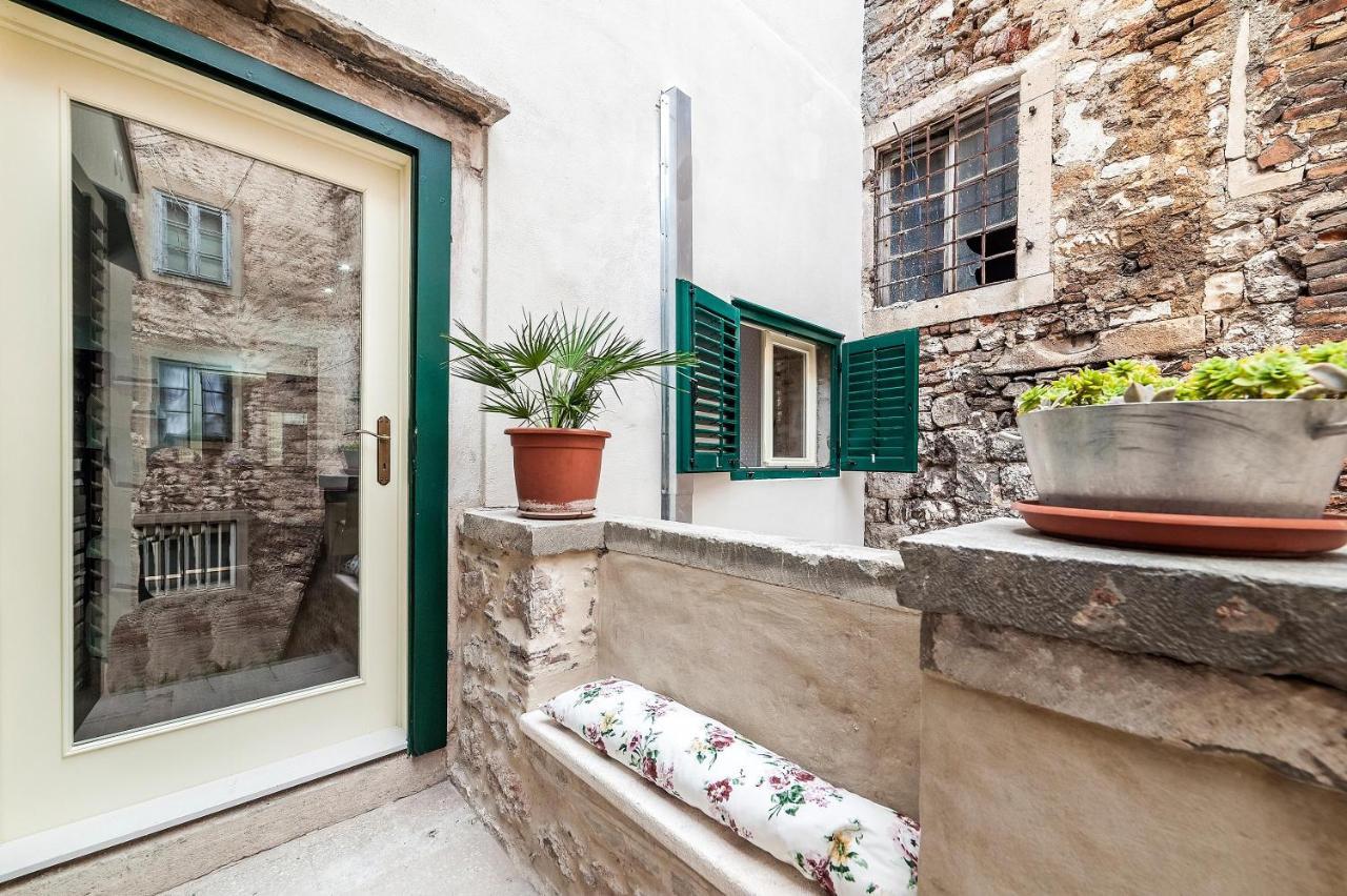 Ferienwohnung Aparment Lila Šibenik Exterior foto